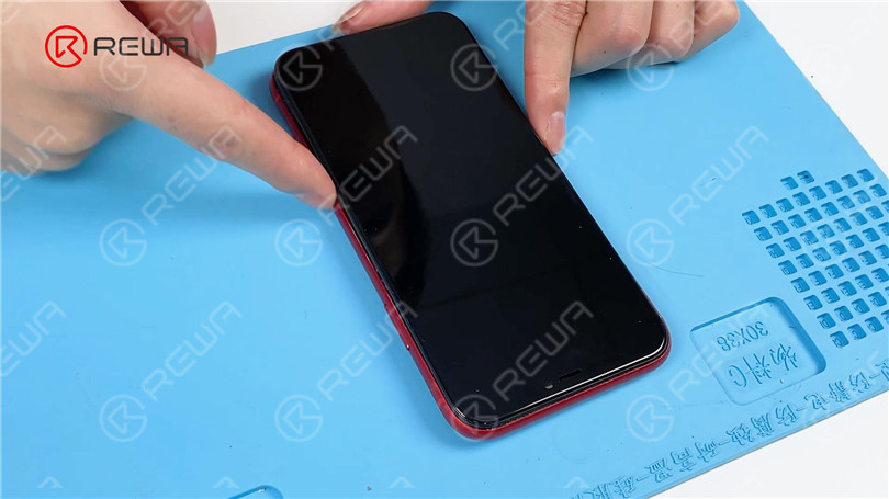 iPhone 11 Black Screen/ No Display Backlight Repair